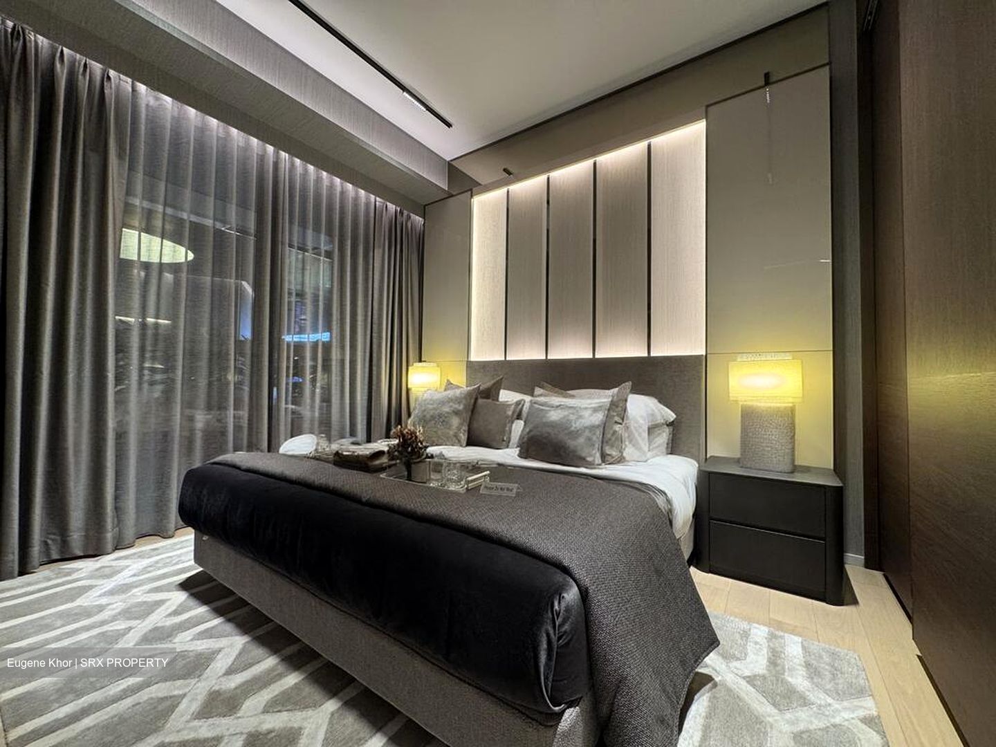 Shenton Way (D2), Condominium #524693431